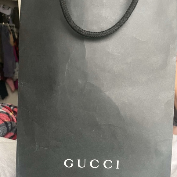 Gucci hot pink scarf - Picture 4 of 4